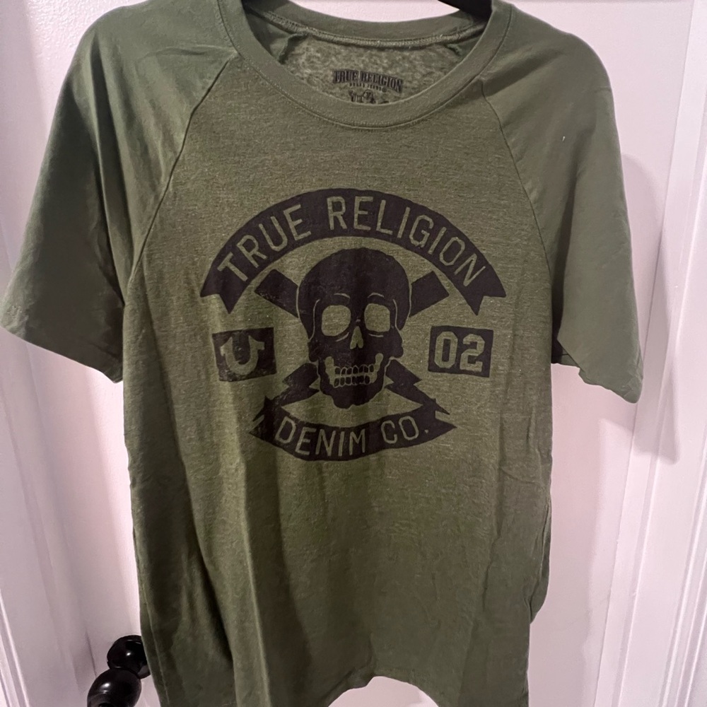 True Religion Men's Army Green Skull Graphic Tee